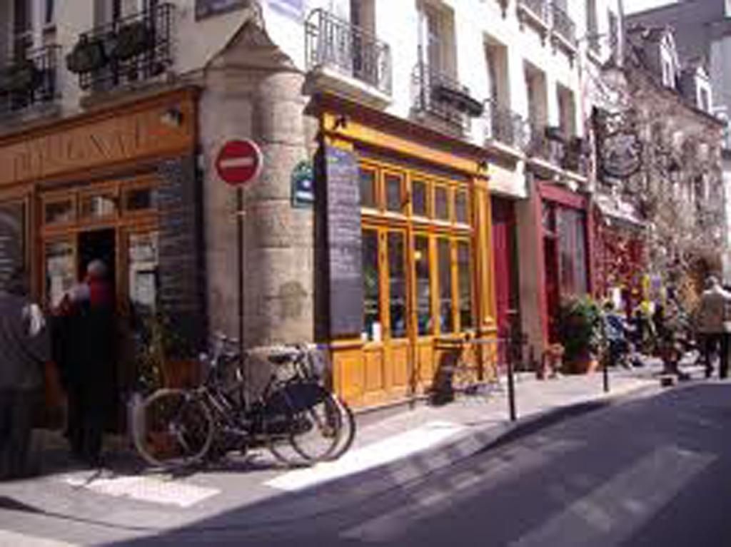 Paris Interiors Rentals - Le Marais Pompidou Center Extérieur photo